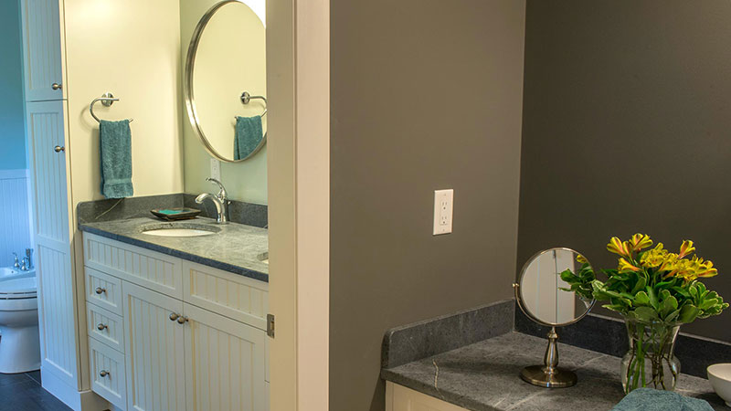 Custom bathroom renovation